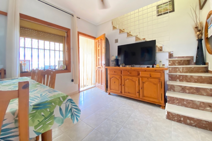 Resale - Duplex / Adosado - Orihuela Costa - Los Altos 