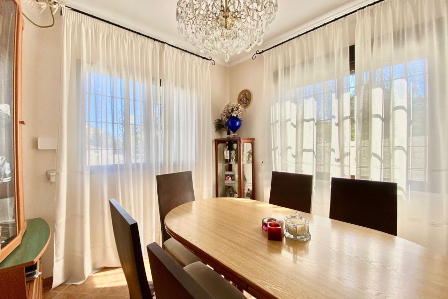 Resale - Townhouse / Duplex - Torrevieja  - Calas Blancas