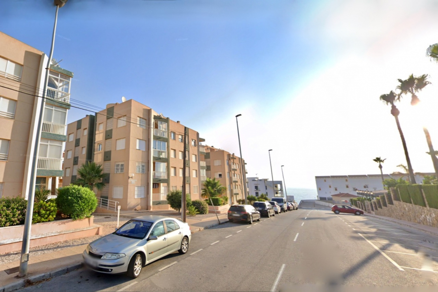 Resale - Apartamento/Bungalow - Torrevieja  - Torre del Moro
