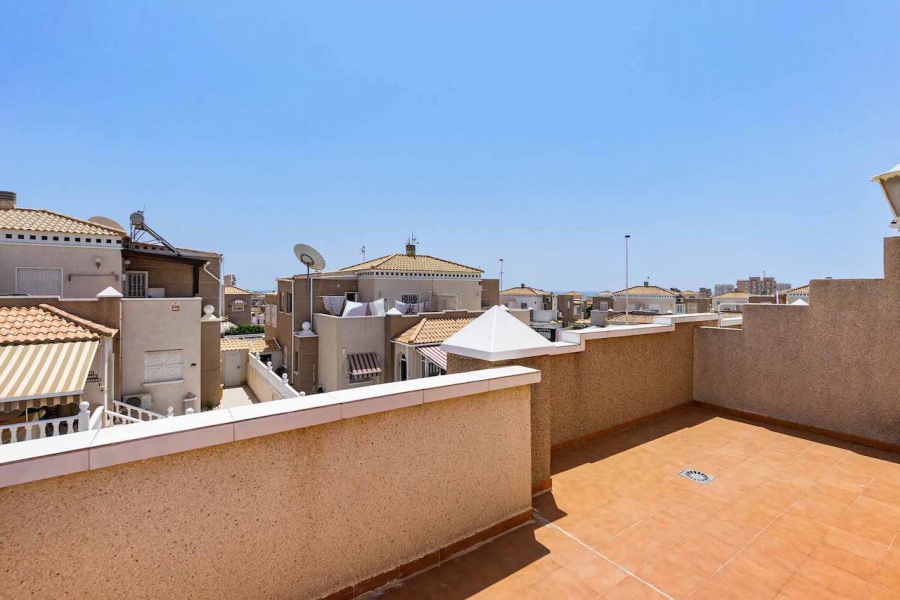 Resale - Townhouse / Duplex - Torrevieja  - Aguas Nuevas