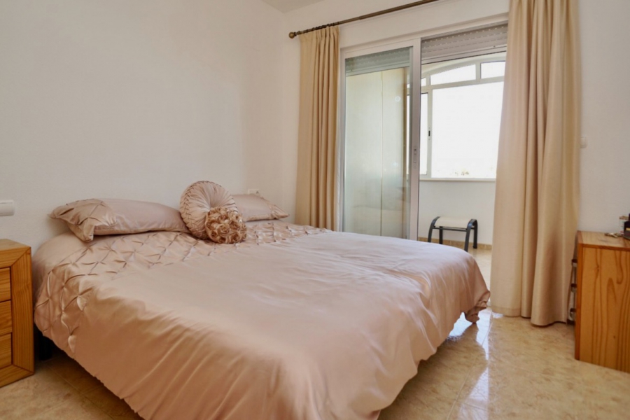 Resale - Apartment/Bungalow - Torrevieja  - La Mata