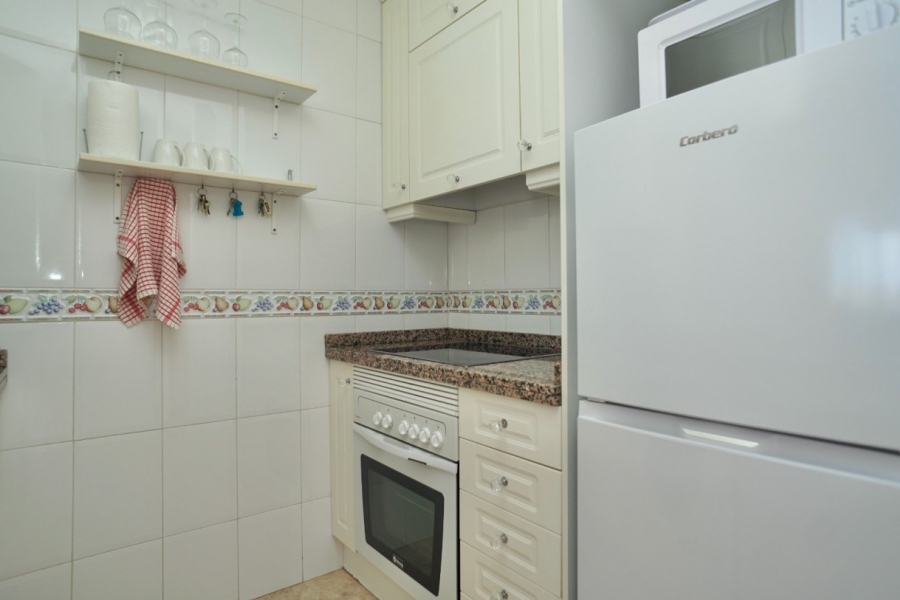 Resale - Apartment/Bungalow - Torrevieja  - La Mata