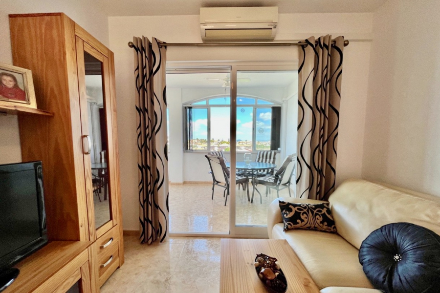 Resale - Apartment/Bungalow - Torrevieja  - La Mata