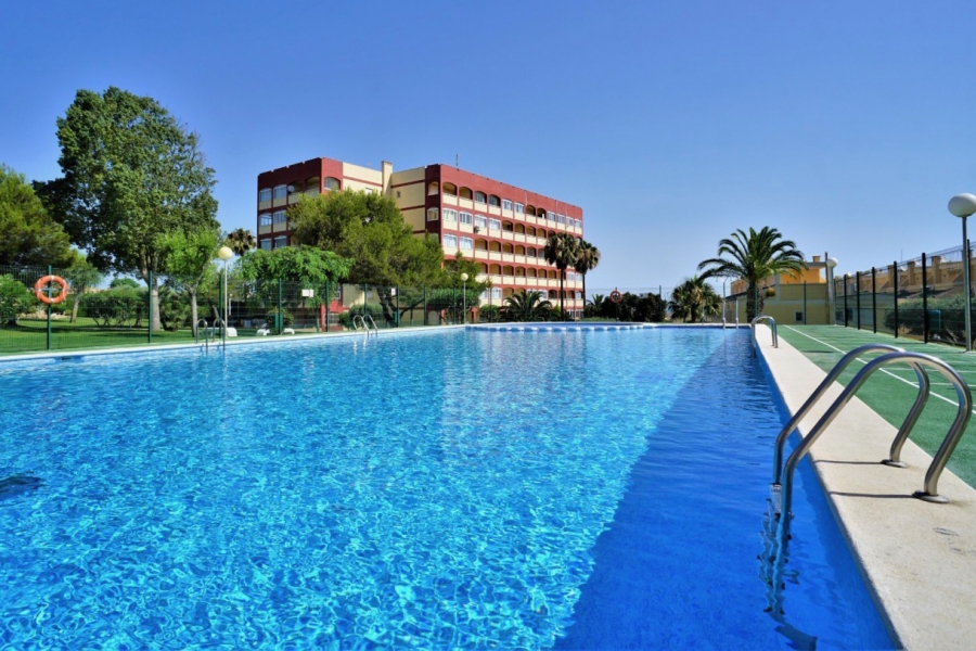 Resale - Apartment/Bungalow - Torrevieja  - La Mata
