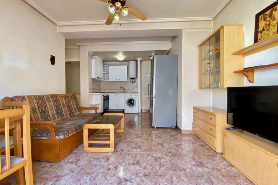 Resale - Apartamento/Bungalow - Torrevieja  - Los Locos