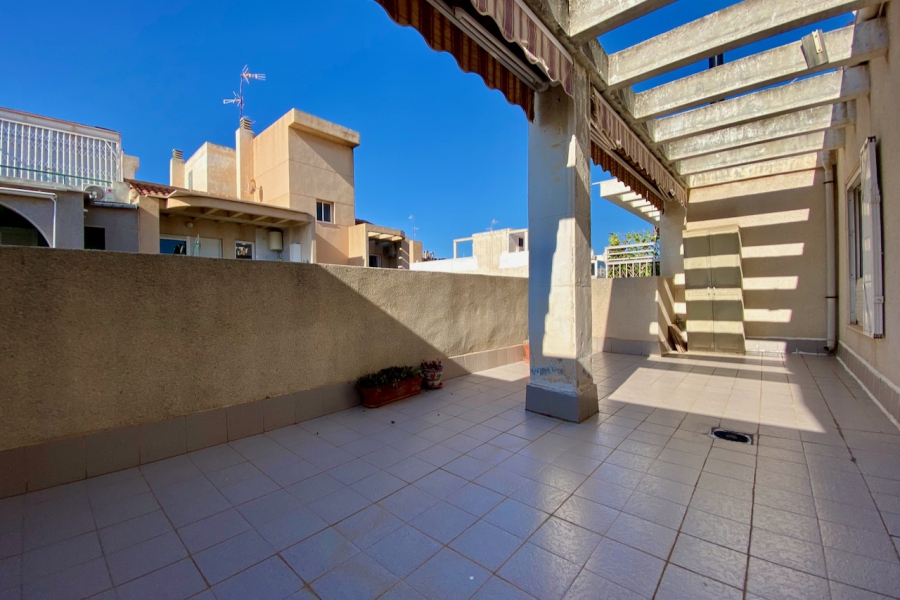 Resale - Apartamento/Bungalow - Torrevieja  - Los Locos