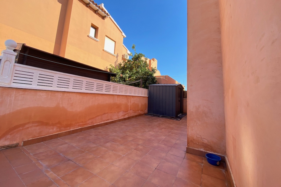 Resale - Apartment/Bungalow - Torrevieja  - Aguas Nuevas