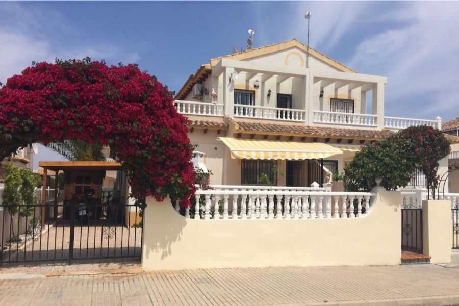 Resale - Townhouse / Duplex - Orihuela Costa - Playa Flamenca