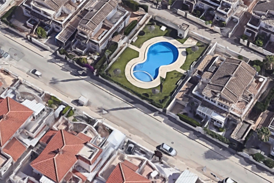 Resale - Townhouse / Duplex - Orihuela Costa - Playa Flamenca