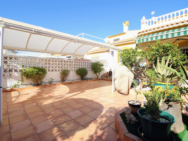 Vila  - Pārdošana pēc lietošanas - Torrevieja  - EJ01033 RESERVED!