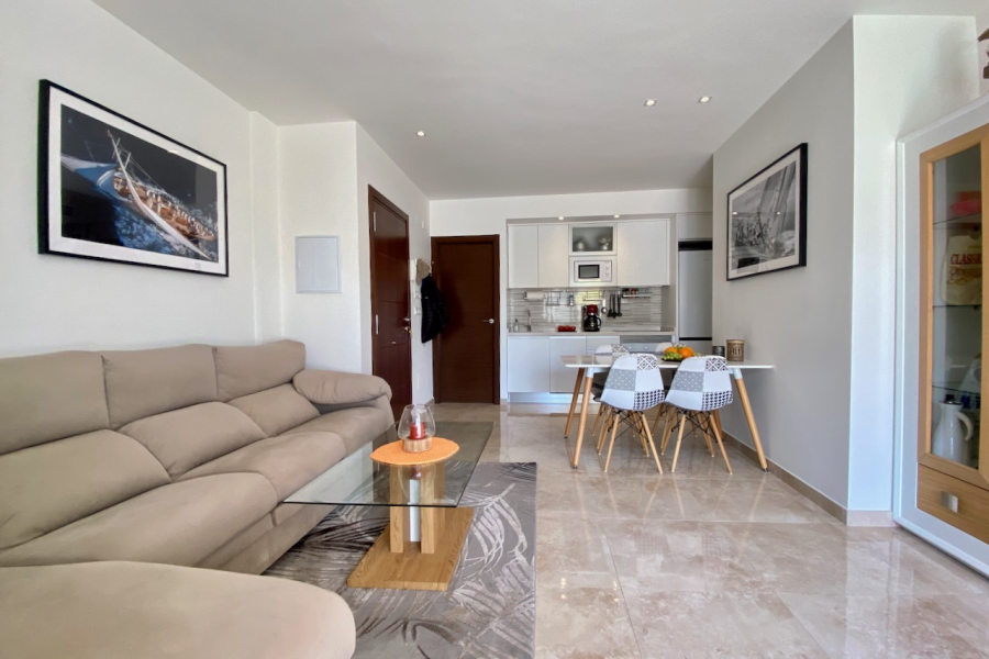 Resale - Apartment/Bungalow - Torrevieja  - Aguas Nuevas II