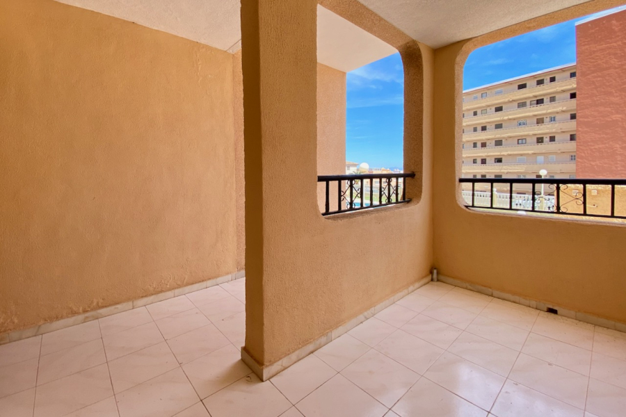 Resale - Lägenhet / Bungalow  - Torrevieja  - Aguas Nuevas