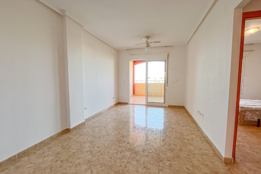 Resale - Apartment/Bungalow - Torrevieja  - Aguas Nuevas