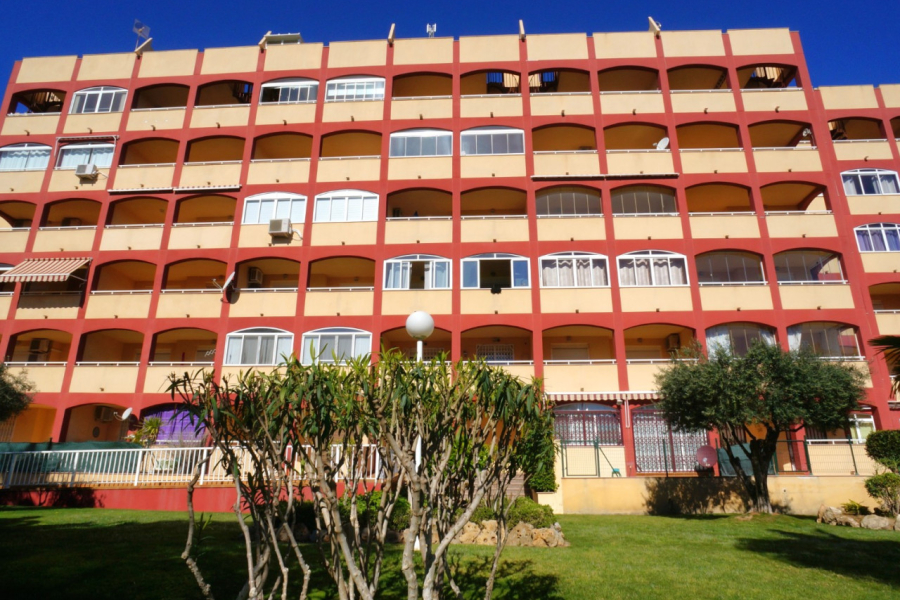 Resale - Lägenhet / Bungalow  - Torrevieja  - Aguas Nuevas