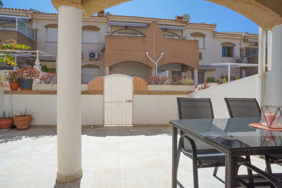 Resale - Lägenhet / Bungalow  - Torrevieja  - Aguas Nuevas