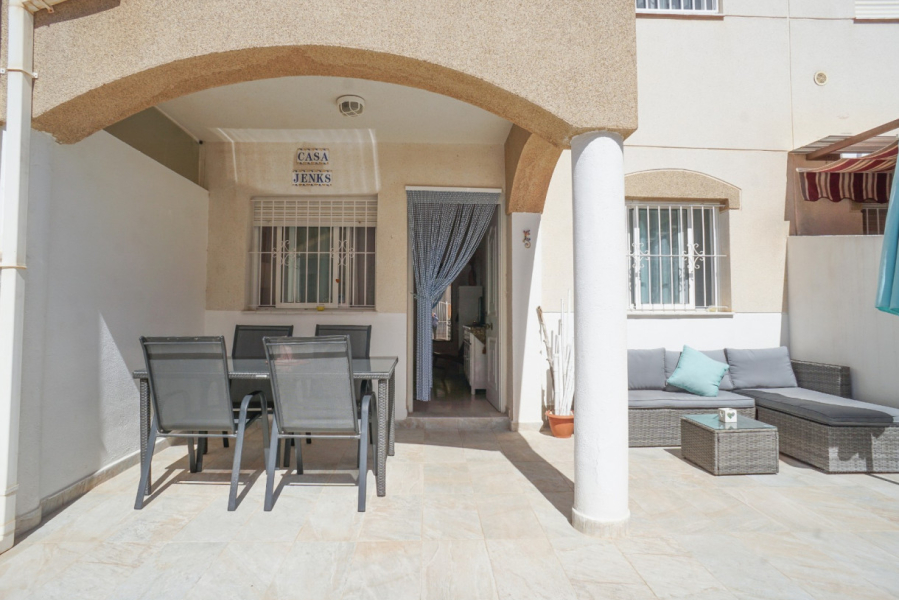 Resale - Apartamento/Bungalow - Torrevieja  - Aguas Nuevas