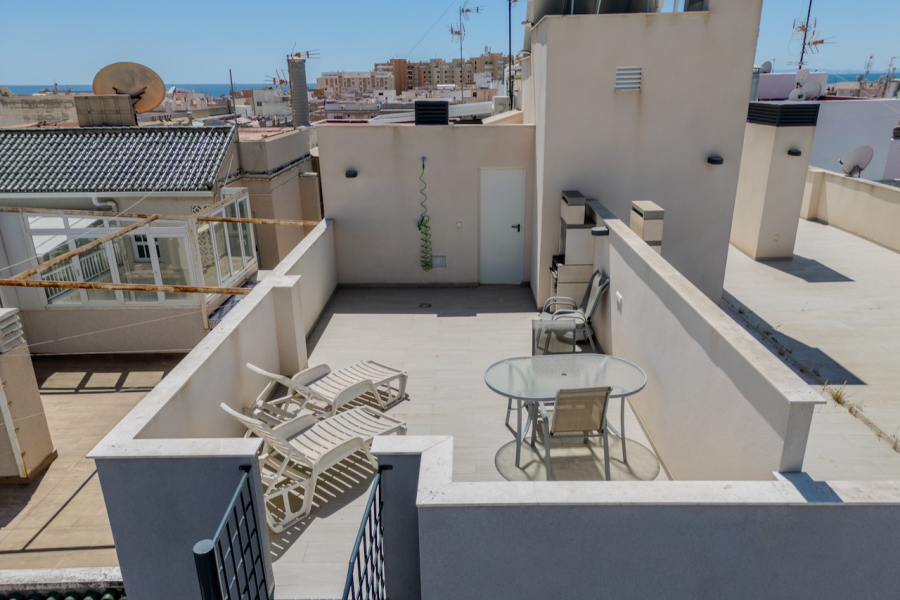 Resale - Apartamento/Bungalow - Torrevieja  - Habaneras