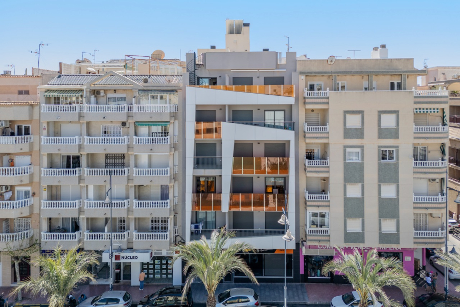 Resale - Apartamento/Bungalow - Torrevieja  - Habaneras