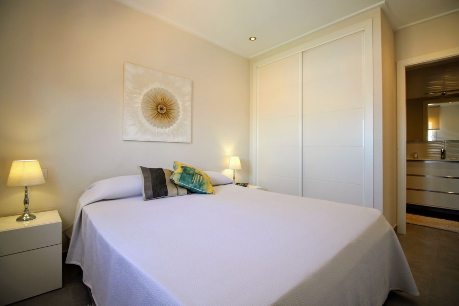 Resale - Apartment/Bungalow - Orihuela Costa - Punta Prima
