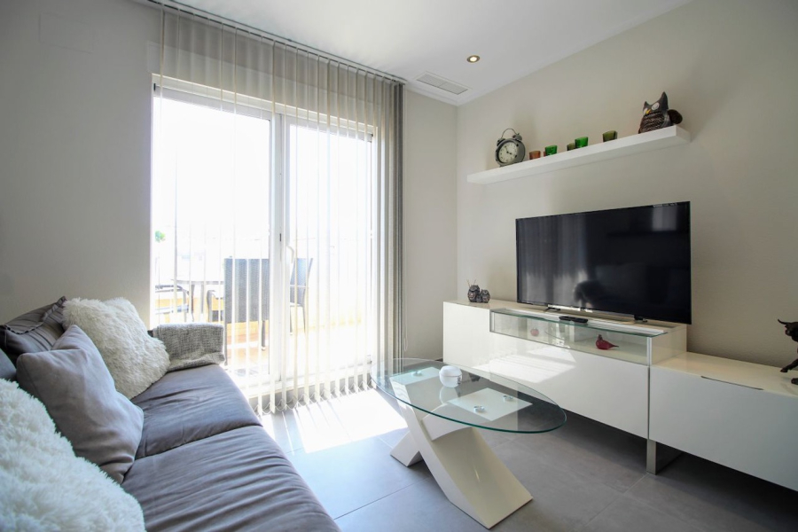 Resale - Apartment/Bungalow - Orihuela Costa - Punta Prima