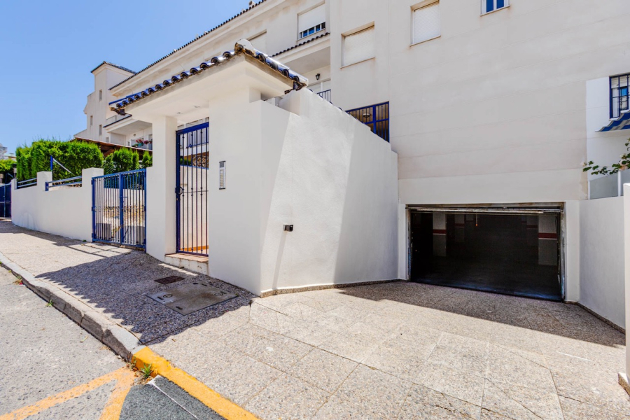 Resale - Apartment/Bungalow - Torrevieja  - La Veleta