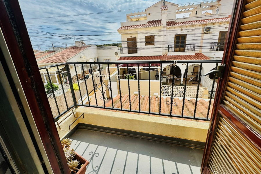 Resale - Lägenhet / Bungalow  - Torrevieja  - El Chaparral