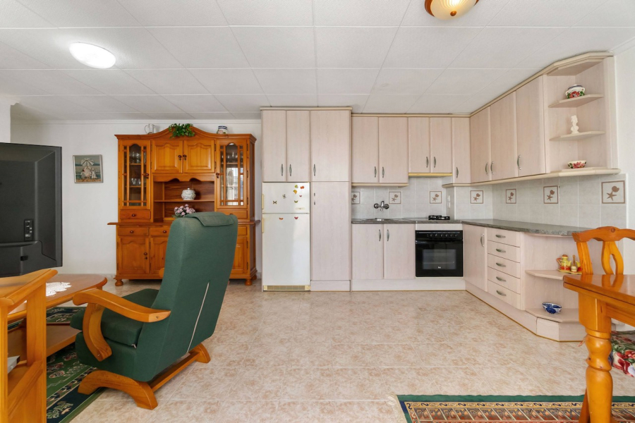 Resale - Lägenhet / Bungalow  - Torrevieja  - Torre del Moro