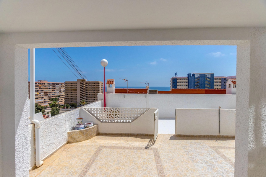 Resale - Lägenhet / Bungalow  - Torrevieja  - Torre del Moro