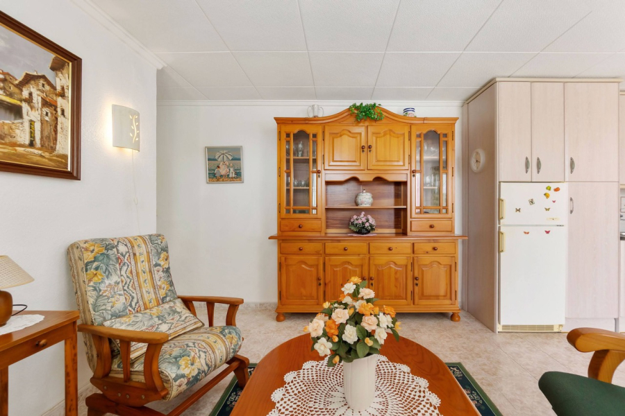 Resale - Lägenhet / Bungalow  - Torrevieja  - Torre del Moro