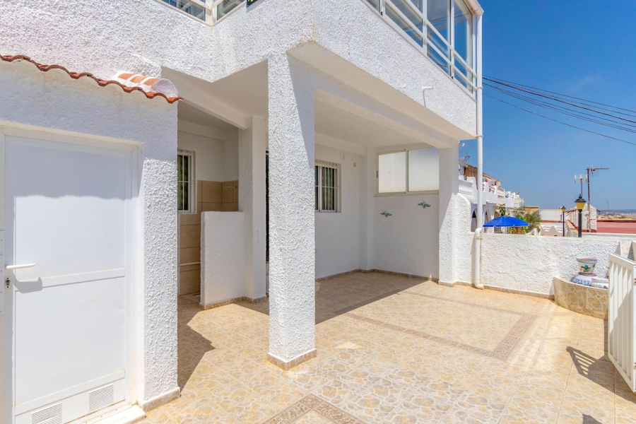 Resale - Lägenhet / Bungalow  - Torrevieja  - Torre del Moro