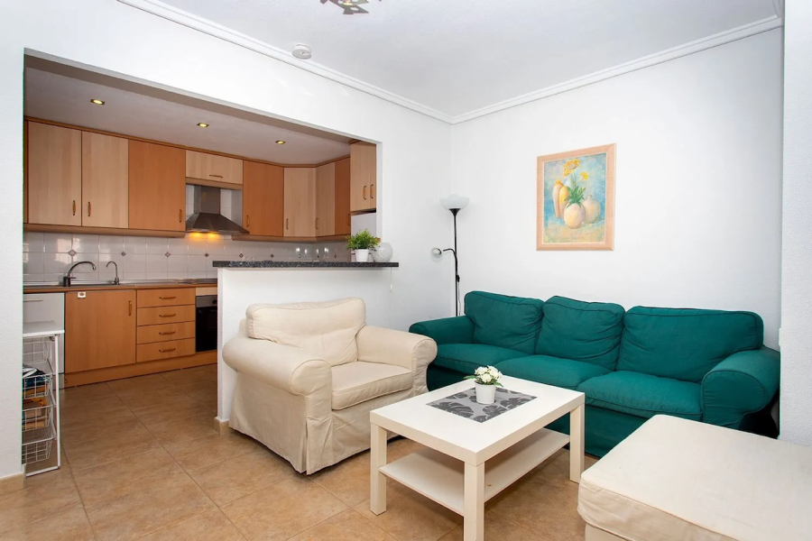 Resale - Apartamento/Bungalow - Torrevieja  - Aguas Nuevas