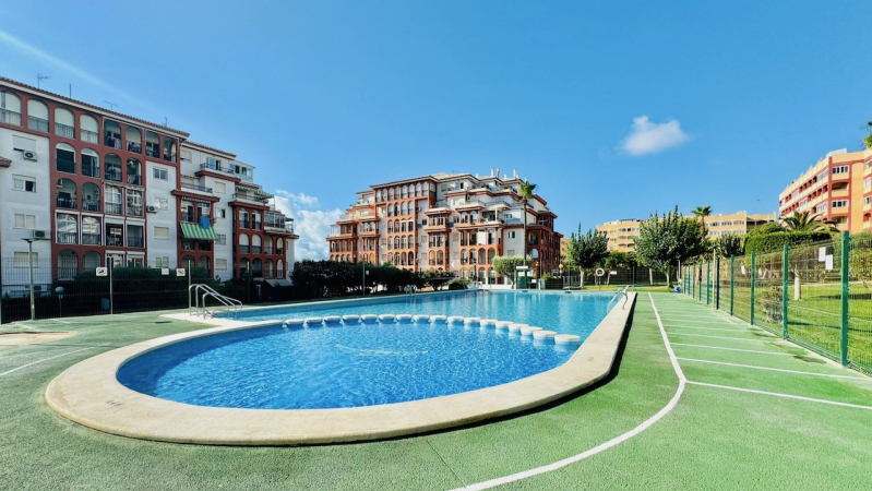 Apartamento/Bungalow - Resale - Torrevieja  - La Mata