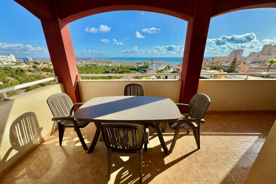 Resale - Apartment/Bungalow - Torrevieja  - La Mata