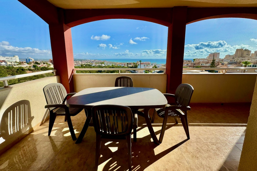 Resale - Apartment/Bungalow - Torrevieja  - La Mata