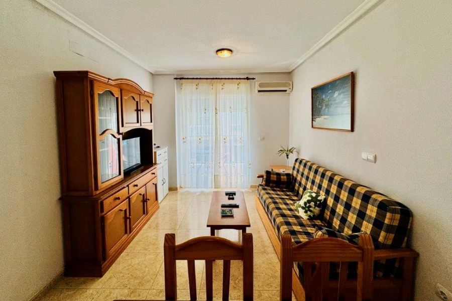 Resale - Lägenhet / Bungalow  - Torrevieja  - La Mata