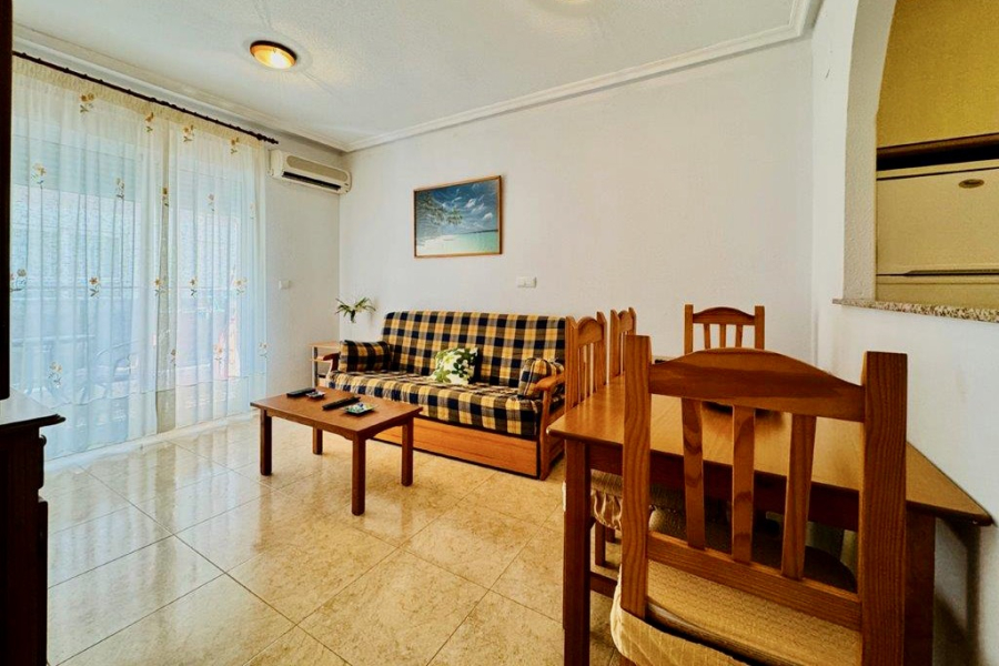 Resale - Apartment/Bungalow - Torrevieja  - La Mata