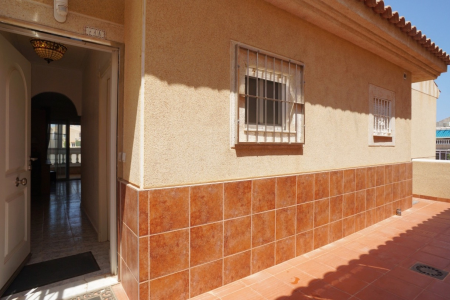 Resale - Lägenhet / Bungalow  - Torrevieja  - Aguas Nuevas