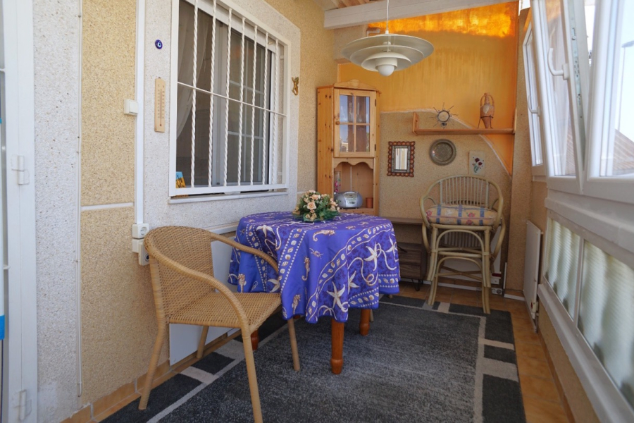 Resale - Lägenhet / Bungalow  - Torrevieja  - Aguas Nuevas