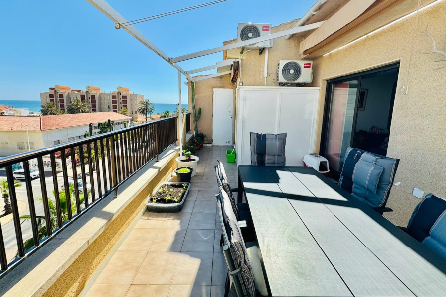 Resale - Lägenhet / Bungalow  - Torrevieja  - La Mata