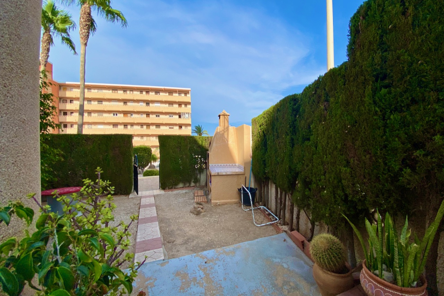 Resale - Apartment/Bungalow - Torrevieja  - Torreblanca