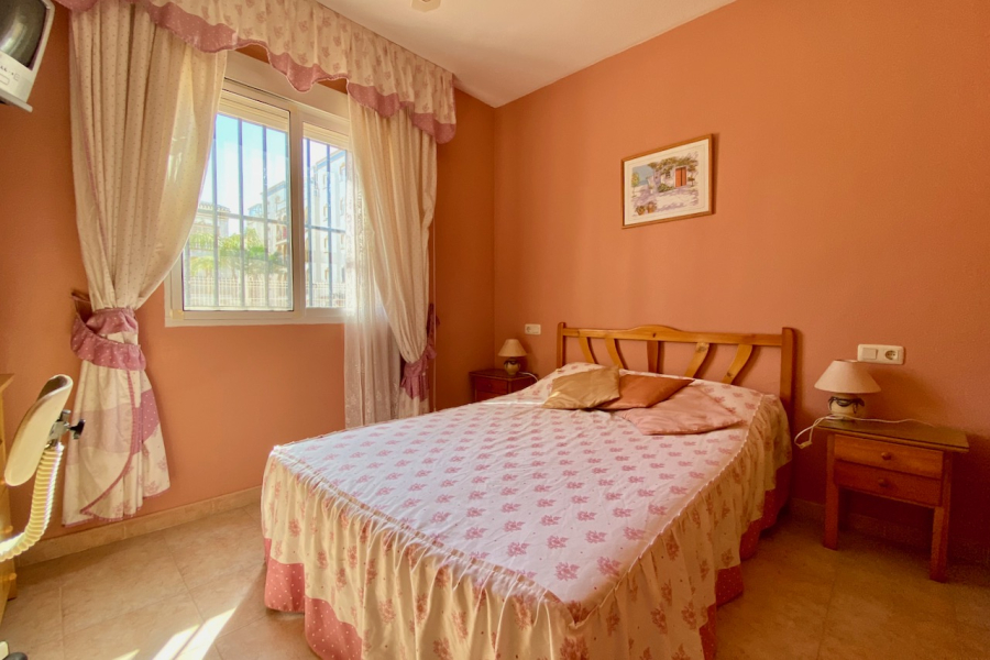 Resale - Apartamento/Bungalow - Torrevieja  - Molino Blanco