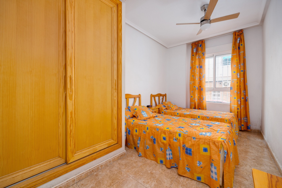 Resale - Apartment/Bungalow - Torrevieja  - El Acequión