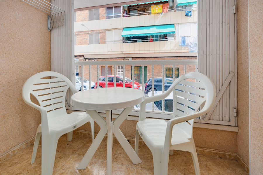 Resale - Apartment/Bungalow - Torrevieja  - El Acequión