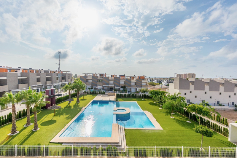 Lägenhet / Bungalow  - Resale - Torrevieja  - Aguas Nuevas