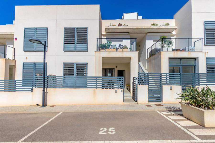 Resale - Apartamento/Bungalow - Torrevieja  - Aguas Nuevas