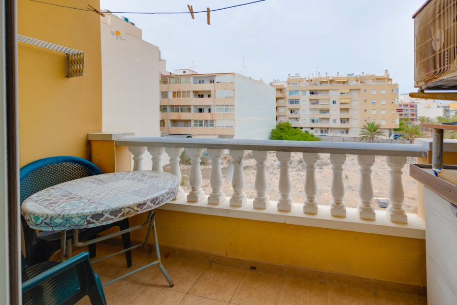 Resale - Apartamento/Bungalow - Torrevieja  - Playa del Cura