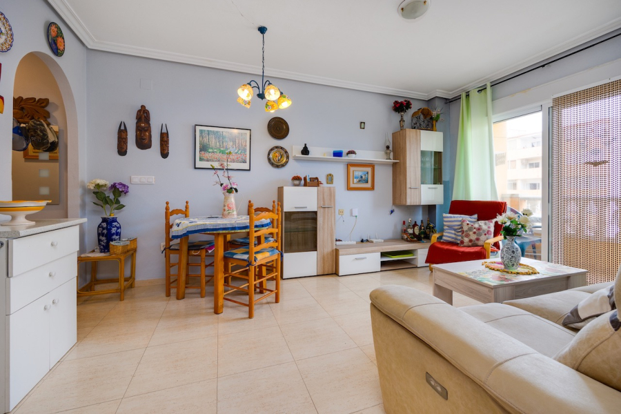 Resale - Apartamento/Bungalow - Torrevieja  - Playa del Cura