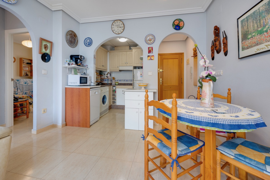 Resale - Apartamento/Bungalow - Torrevieja  - Playa del Cura