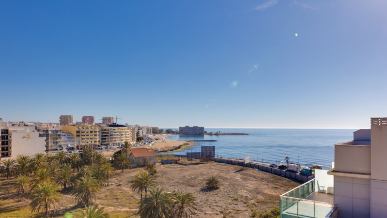 Apartment/Bungalow - Resale - Torrevieja  - Playa del Cura