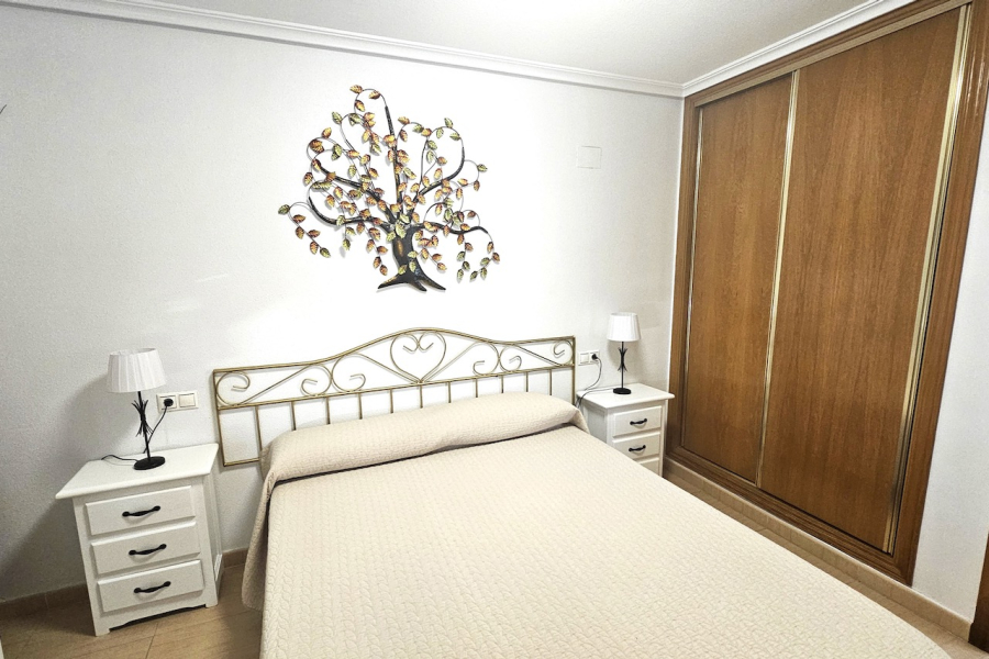 Resale - Apartamento/Bungalow - Torrevieja  - Centro